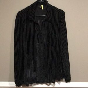 Women’s Button Down